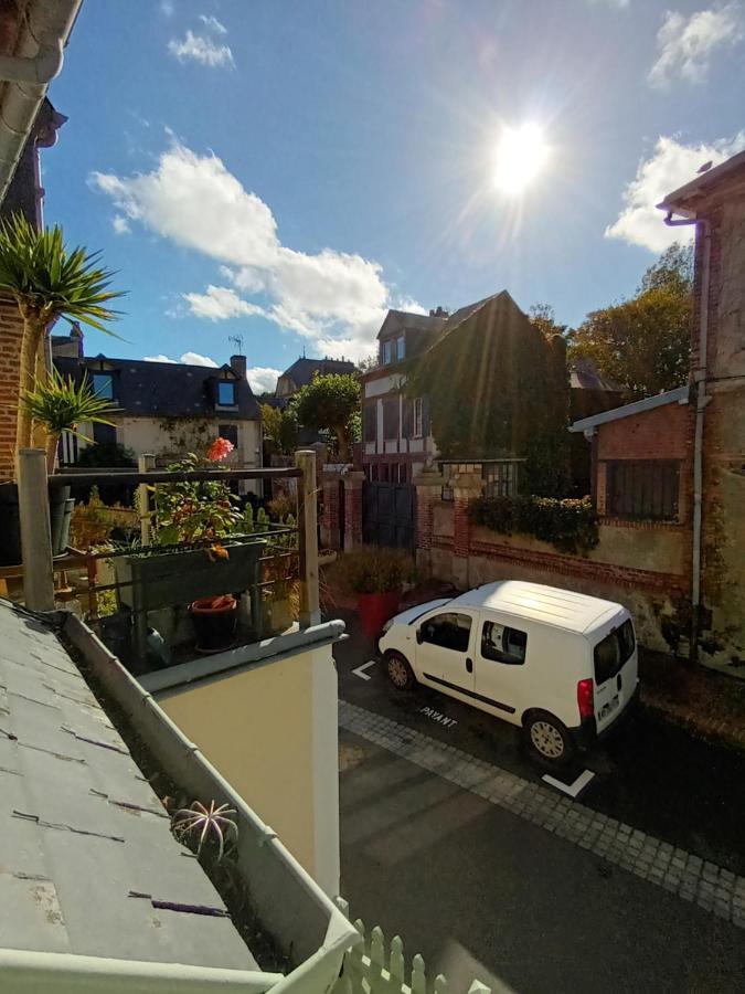 Villa La P'tite Normande à Villerville Extérieur photo